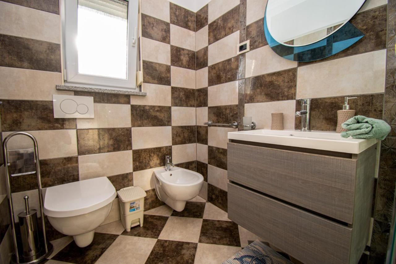 Apartments With Pool In Pula,Croatia Екстер'єр фото