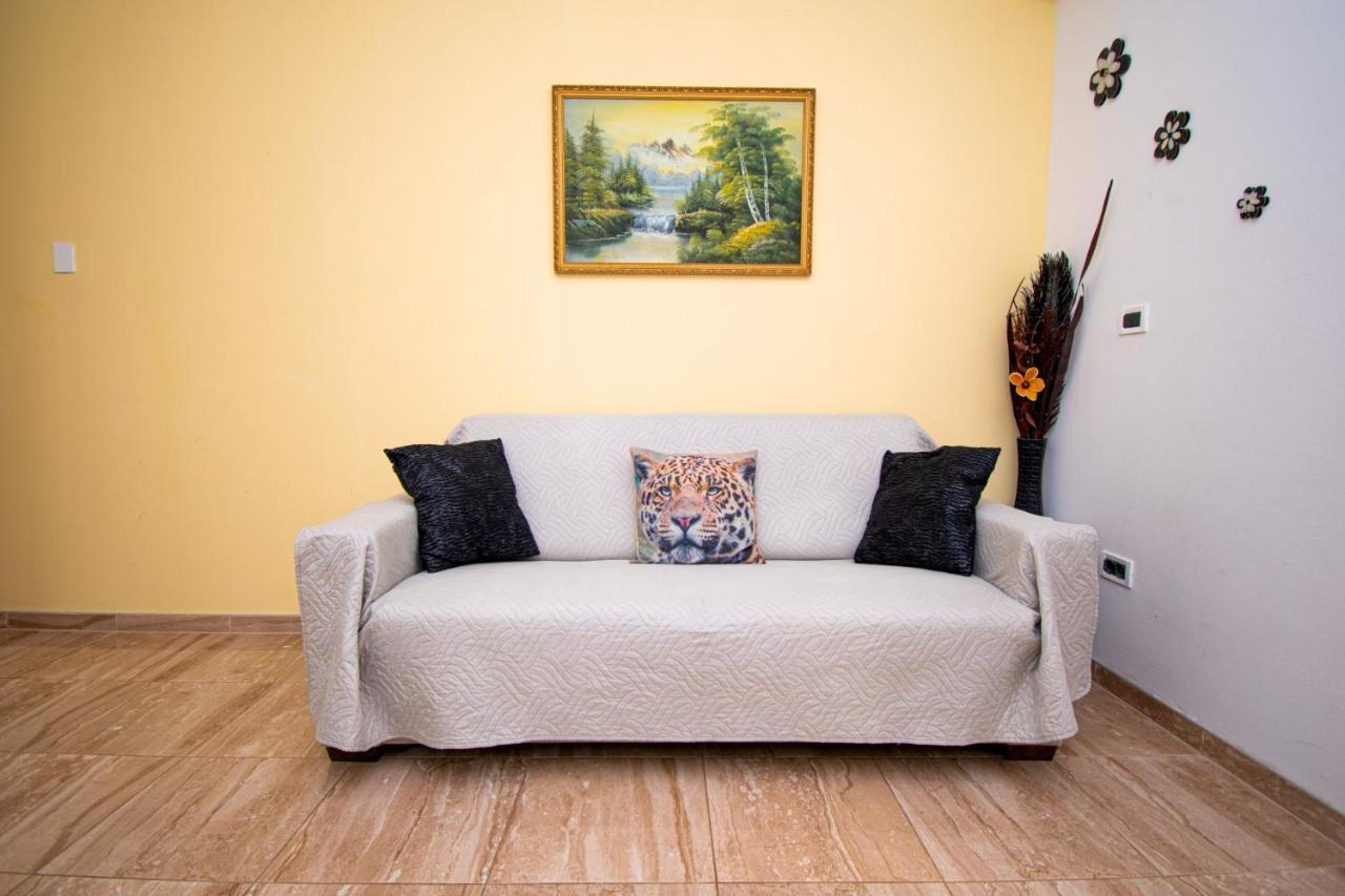 Apartments With Pool In Pula,Croatia Екстер'єр фото