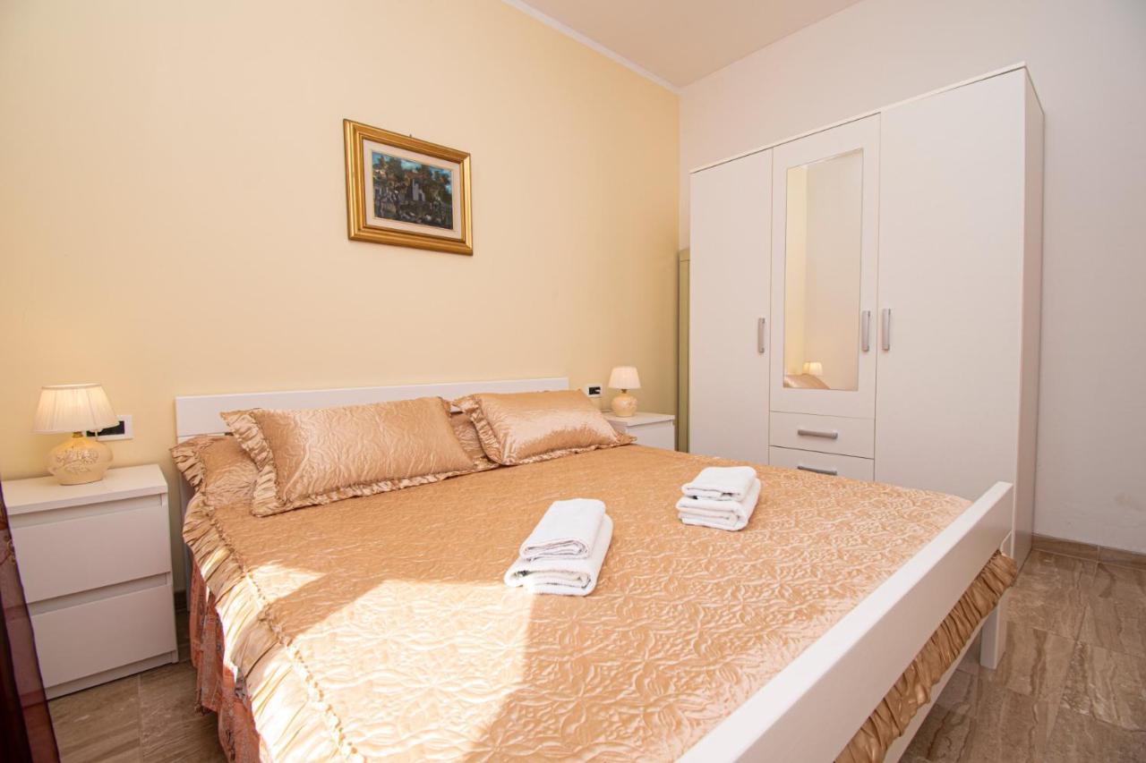 Apartments With Pool In Pula,Croatia Екстер'єр фото