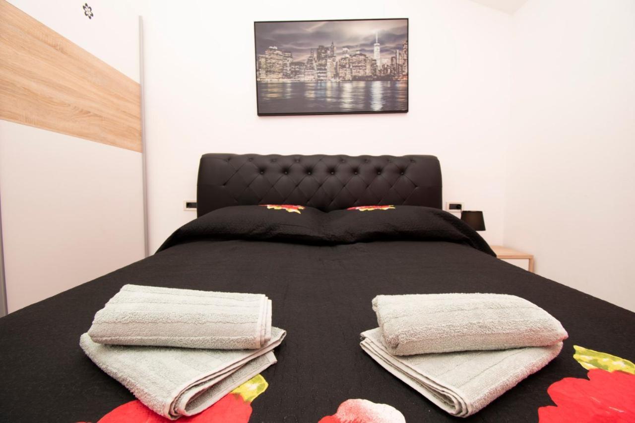 Apartments With Pool In Pula,Croatia Екстер'єр фото